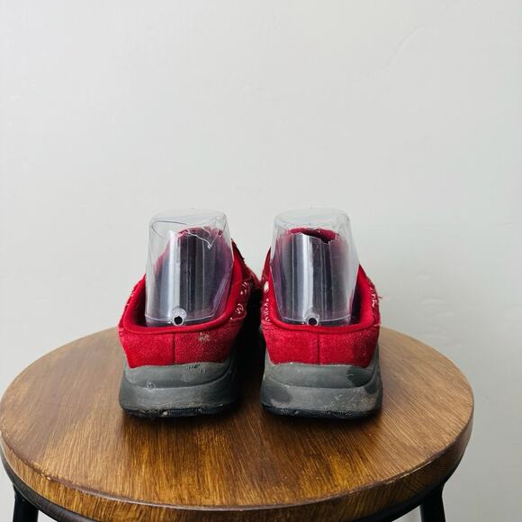 Easy Spirit Traveltime 339 Red And White Snowflake Slip On Shoes Women’s Size 8 - Picture 5 of 10